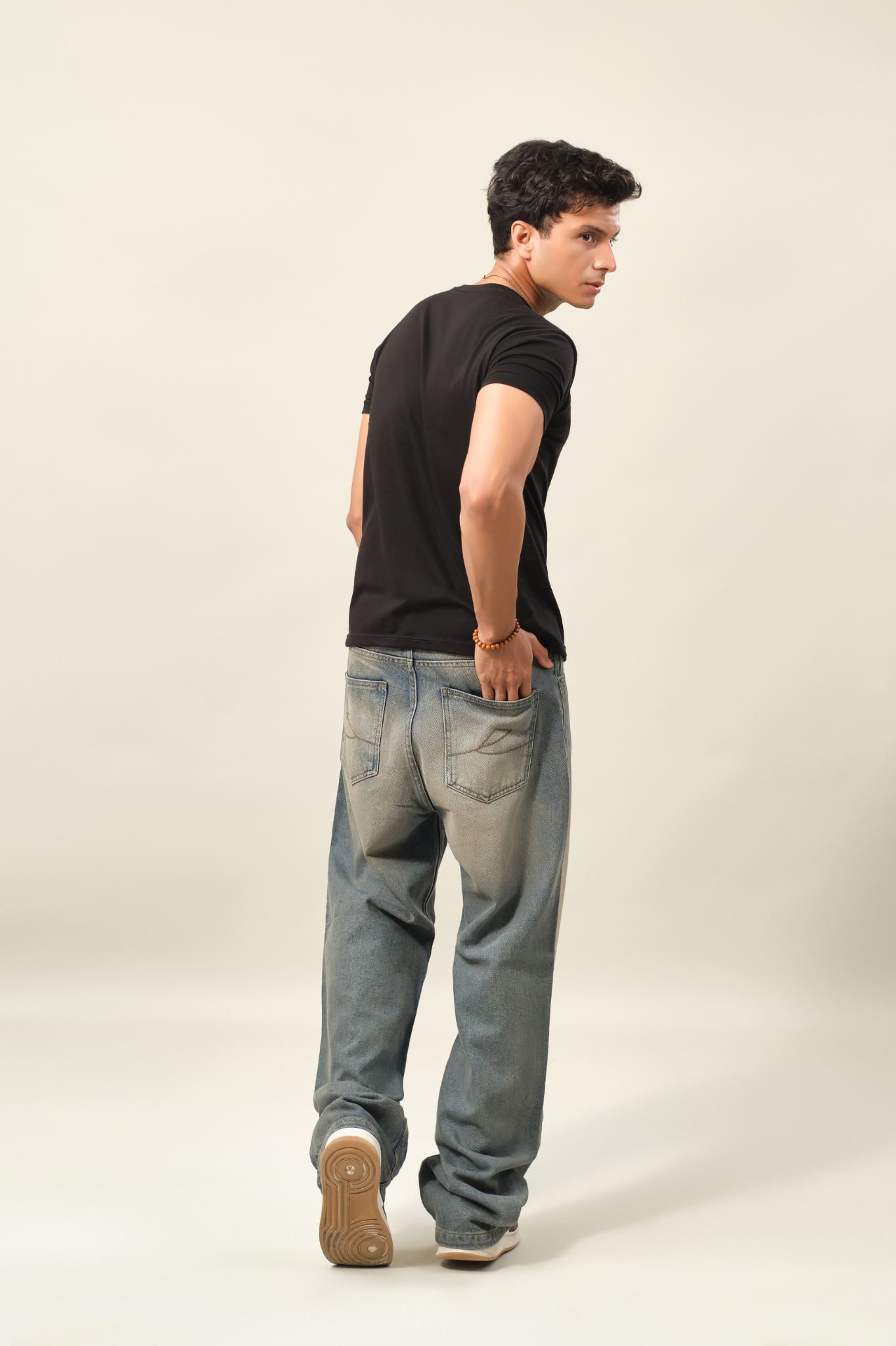 Ariz Vintage Wash Realxed Fit